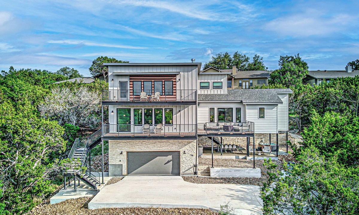 Point Venture House | NEW LISTING! Stunning Lakehouse with Views, Hot Tub & Game Room!