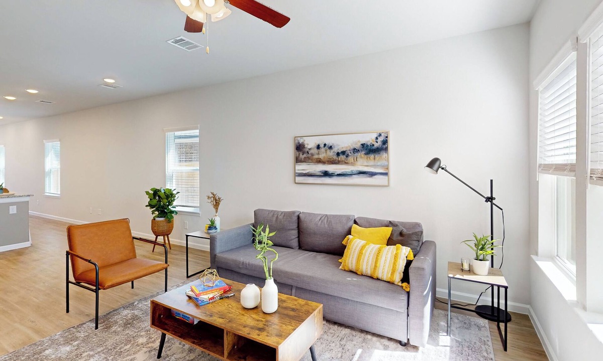 Porter House | Patio Dining & Yard: Porter Escape, 3 Mi to Golf