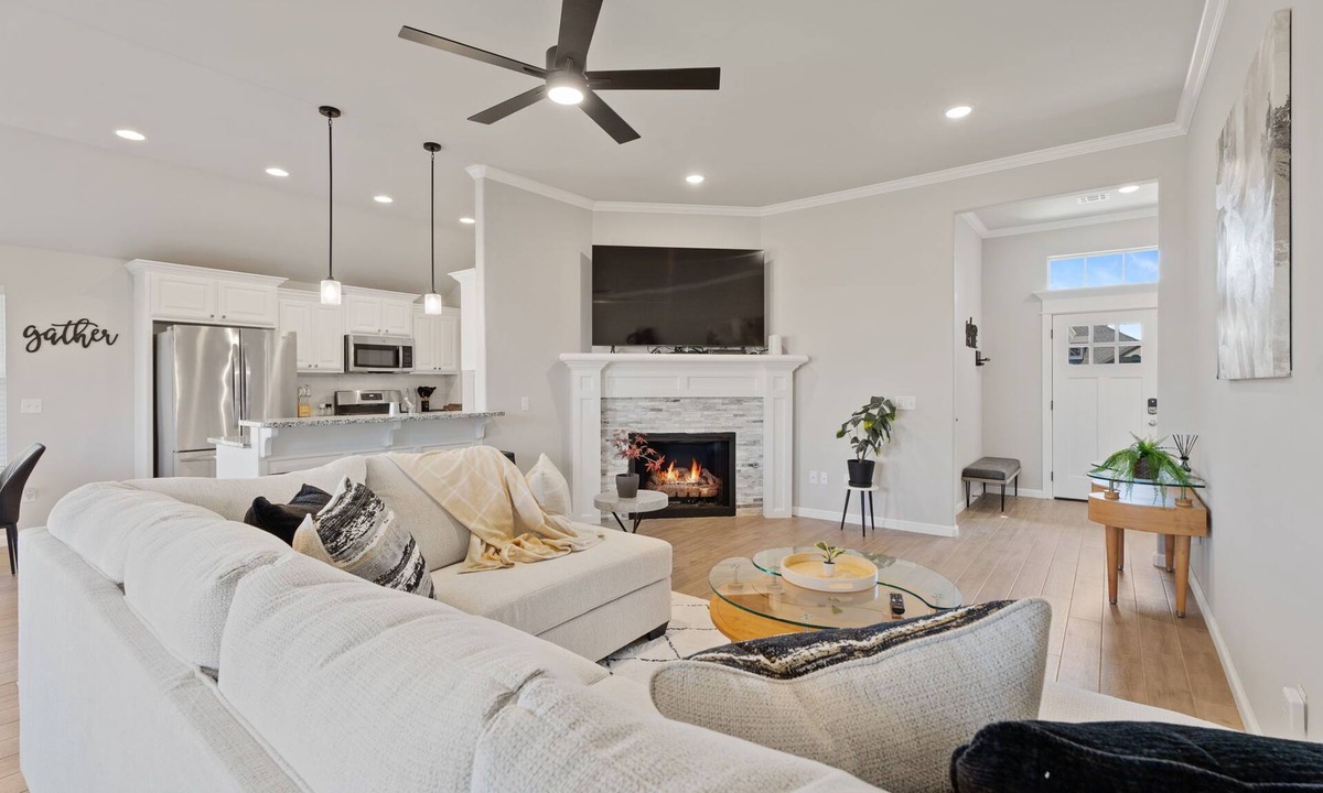 Wheatland House | Peaceful OKC Retreat Near Airport-Feels Like Home