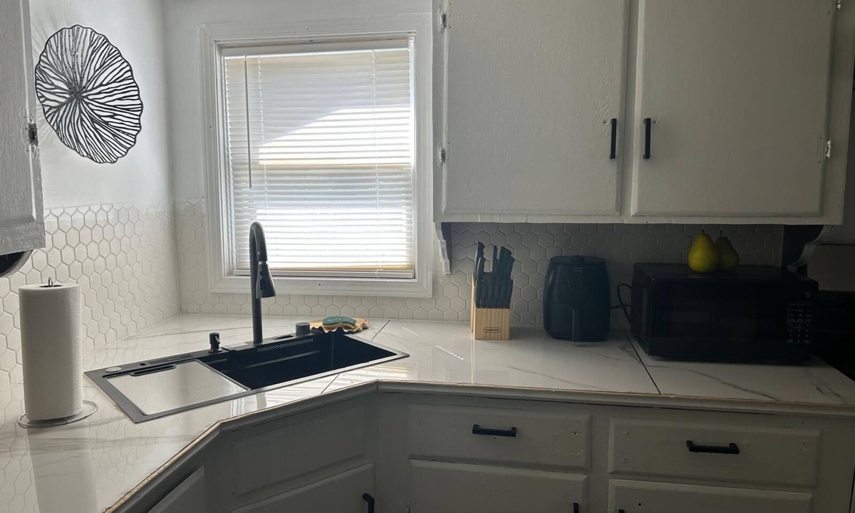 Pinehurst House | Perfect 3-bedroom house with AC in fantastic Orange location