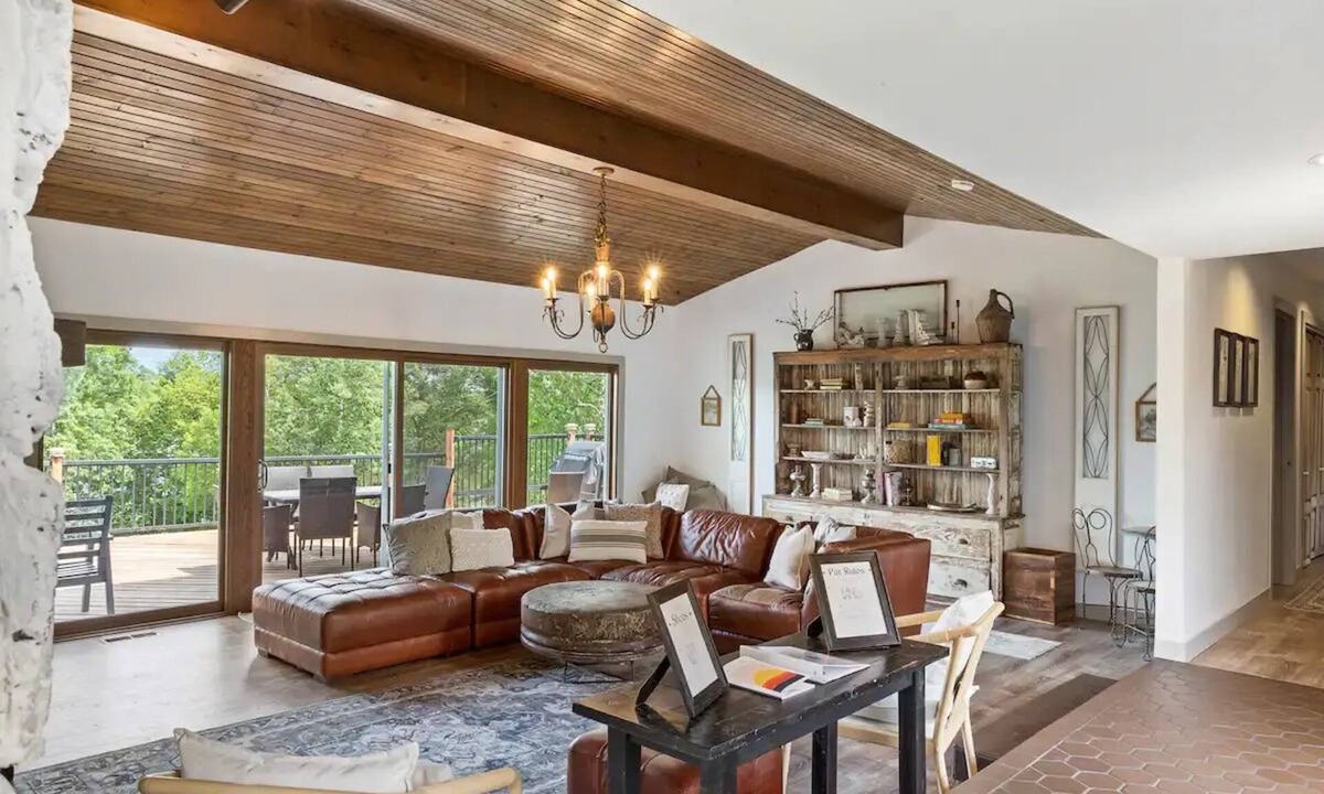 Baldwin House | Pine Lake House