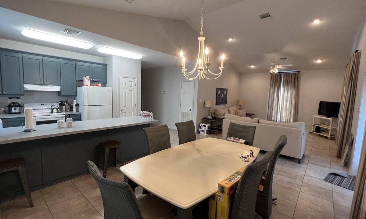 Golden Meadow House | Point Fourchon Unit D