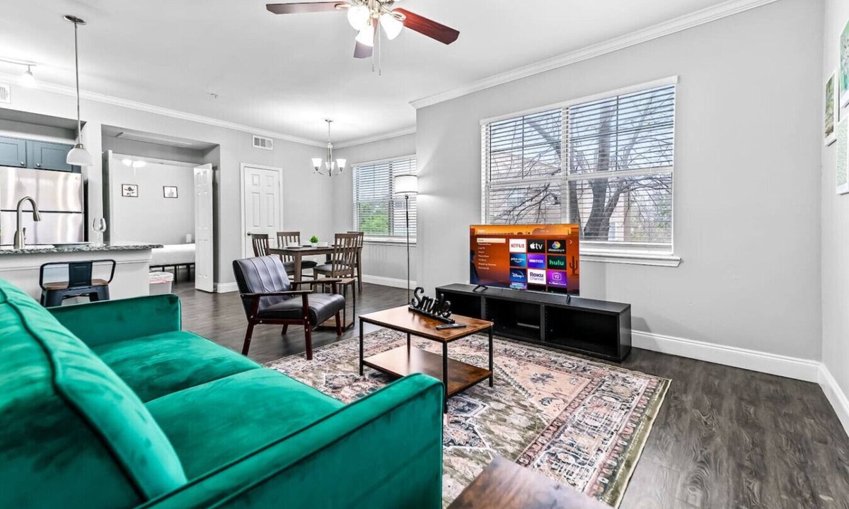 Fossil Creek Apartment | Polished Retreat Two Bedroom 1 Bath with Pool Stay