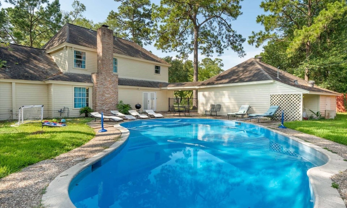 Ponderosa Forest House | Pool Paradise | Yard BBQ | Games WiFi | Sleeps 16