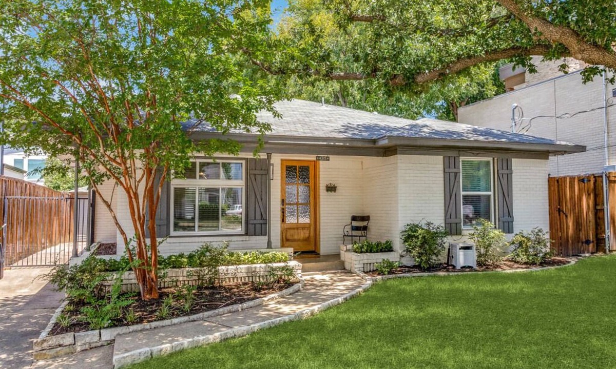 Preston Hollow House | Preston Hollow 3BR · Near Central Market