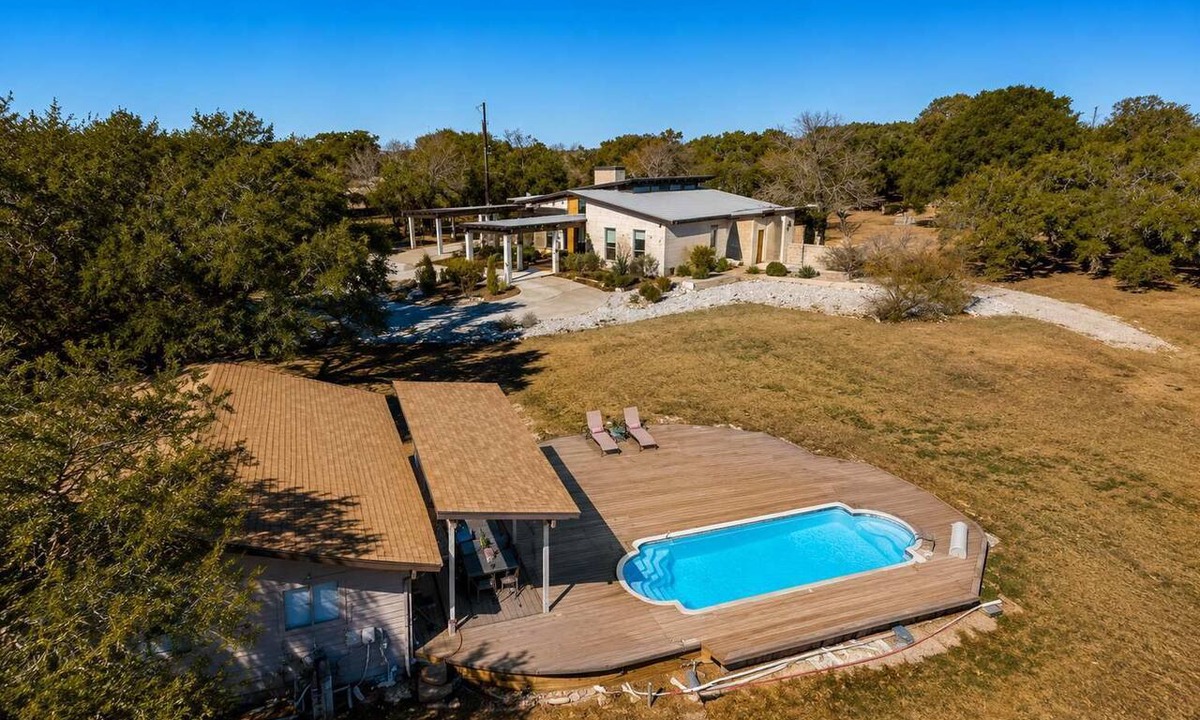 Brushy Creek House | Private Hill Country Estate on 4 Acres l Pool