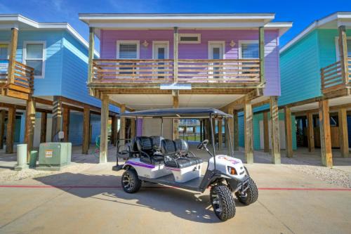 Port Aransas House | Purple Pelican by AvantStay Waterfront Oasis