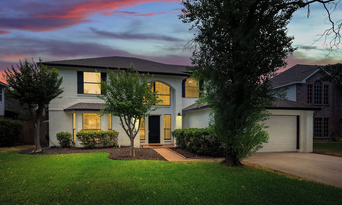 Flower Mound House | Relájate con tu la familia en este alojamiento donde la tranquilidad se respira
