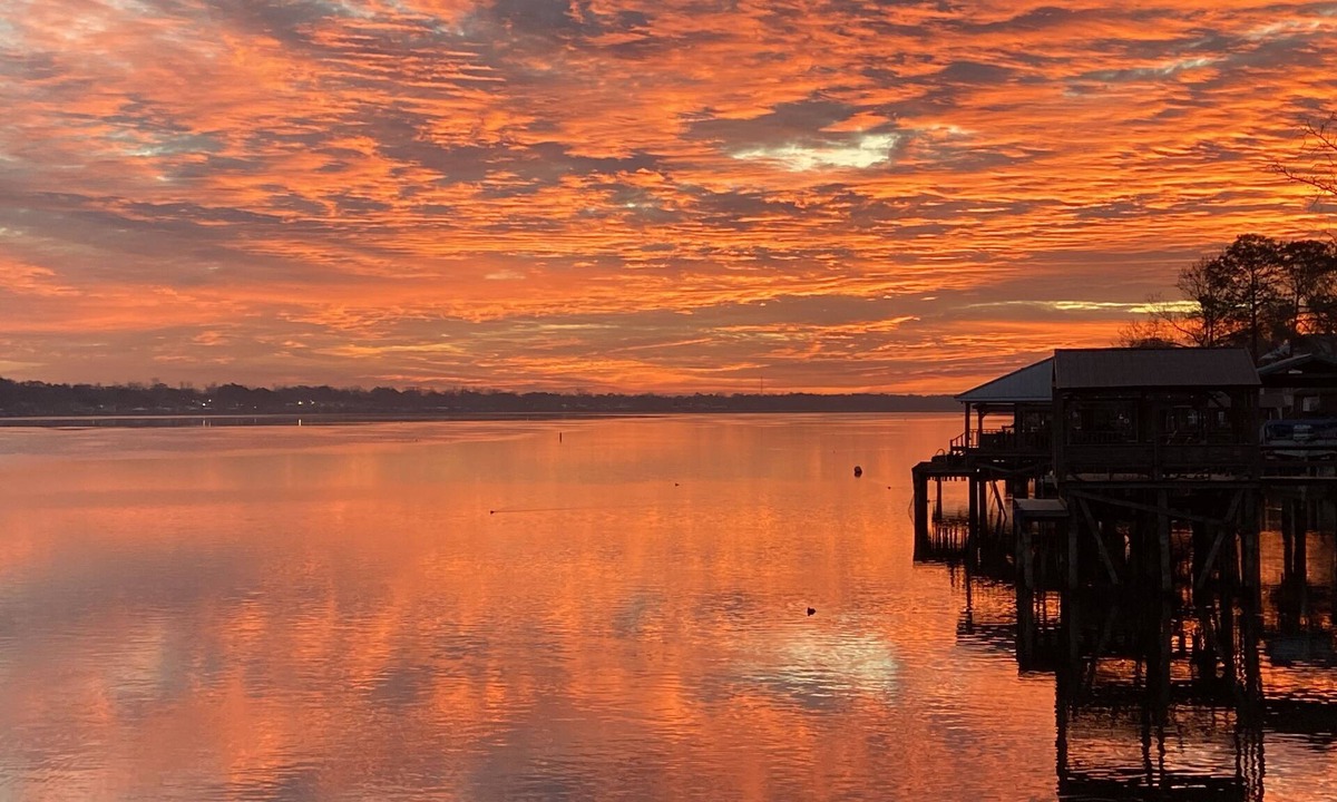 Oscar House | Relax on False River. Beautiful home w/amazing 800 sq ft area on the water.