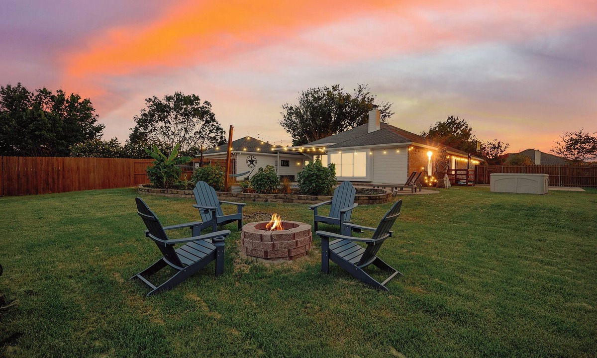 Mesquite House | Resort-Style Pool Home with Cinema, Gaming, & Hot