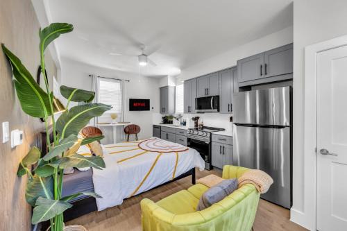 Junius Heights Apartment | RG Dallas G1