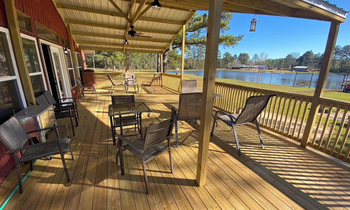 Mississippi Gulf Coast House | Ripples on the Lake Pristine private lake property that you will never forget