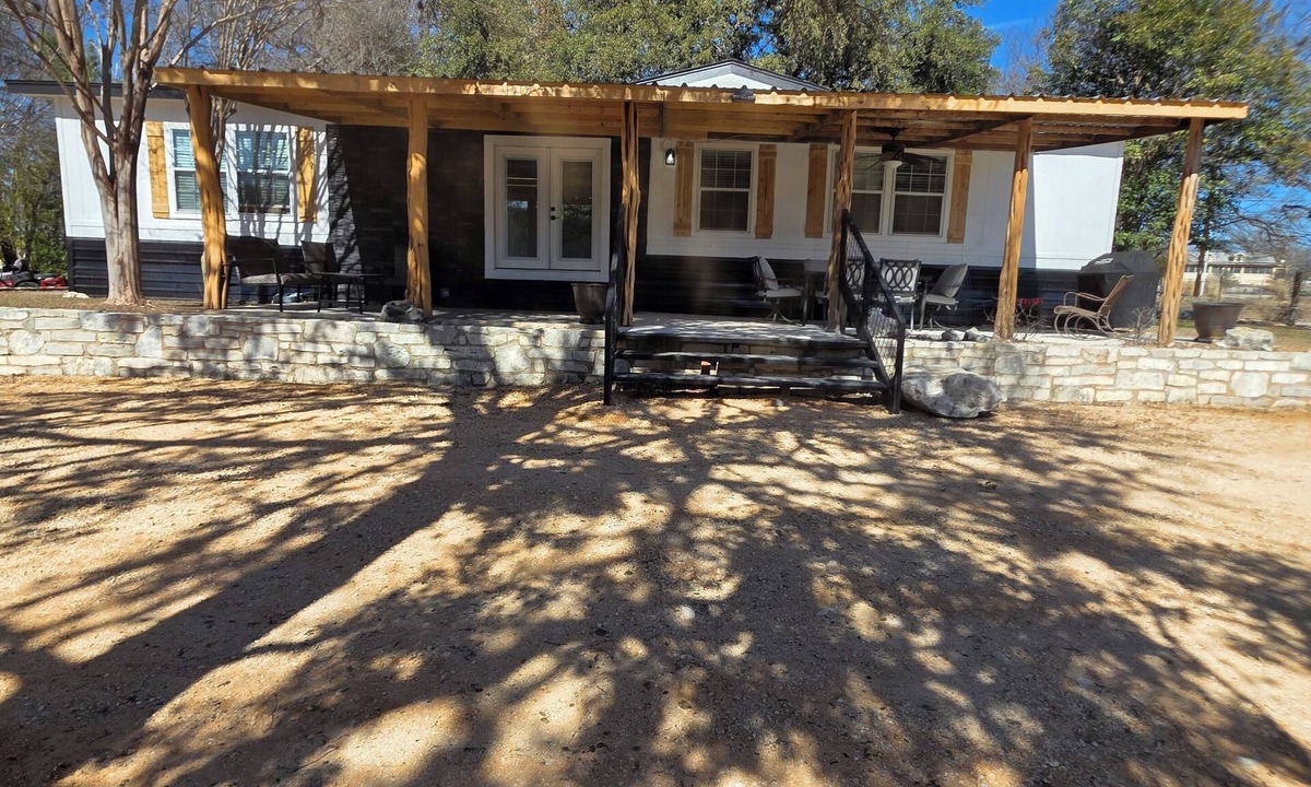 Kerrville House | River Run Retreat on Guadalupe river
