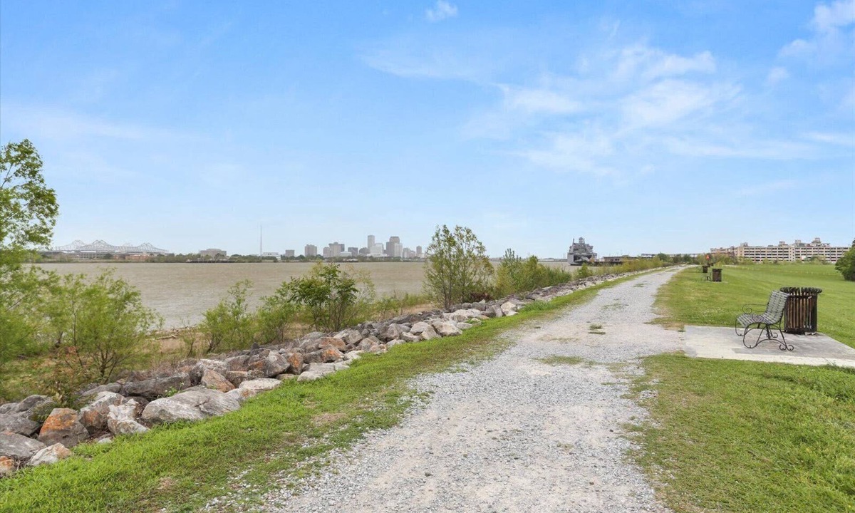 Holy Cross District House | Riverside Retreat! Quiet and Charming 2 bed/2 bath