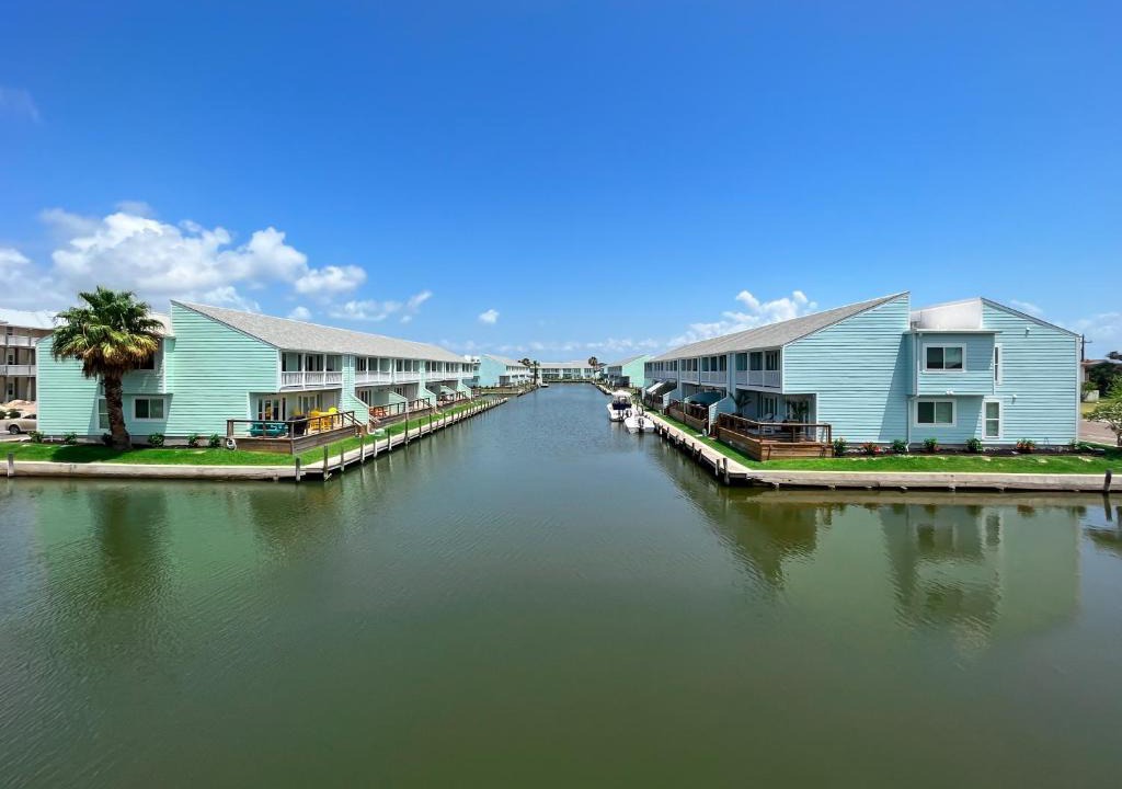 Key Allegro House | Rockport Waterfront Condo with a View