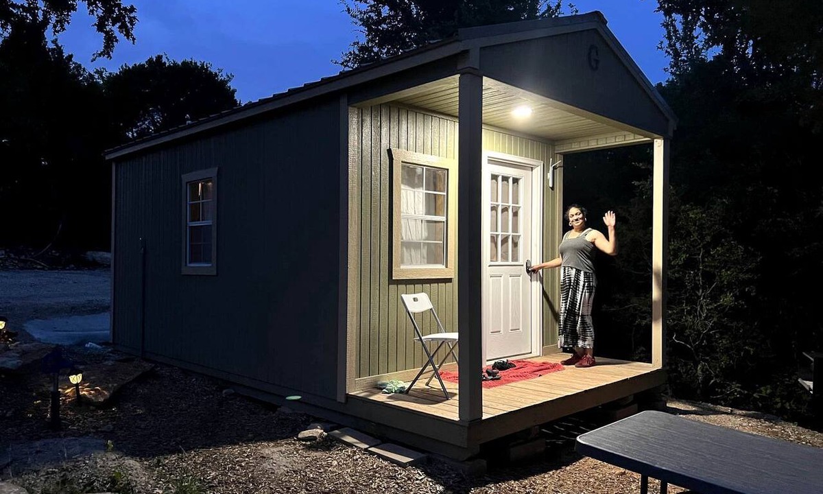 Jacksboro Cabin | Rustic Cabin for Memorable Glamping Experience in Jacksboro, Texas
