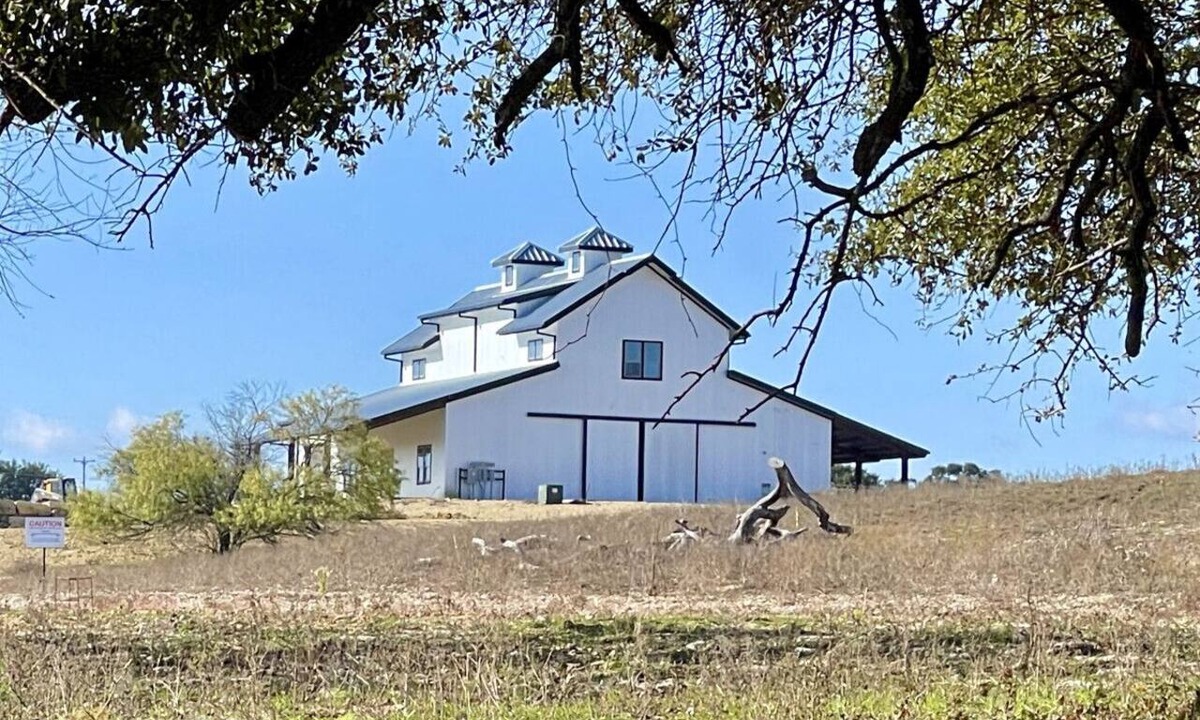 Nemo House | Rustic Ranch Retreat-Ideal for Family Reunions, Corporate Getaways, and Memorable Celebrations