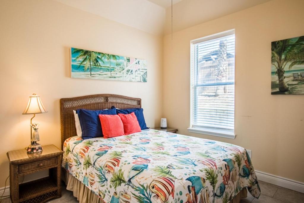 Port Aransas House | Sandhill E2SHT Townhouse