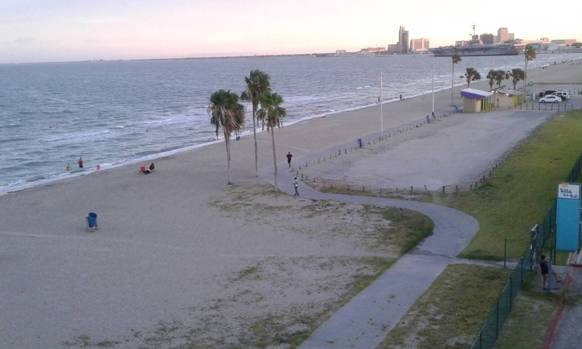 North Beach Condo | Sands of time,VIEW 180°, PEACEFUL,360° VIDEO,WIFI, CABLE,ROKU,DVDS, FALL CHEAPER