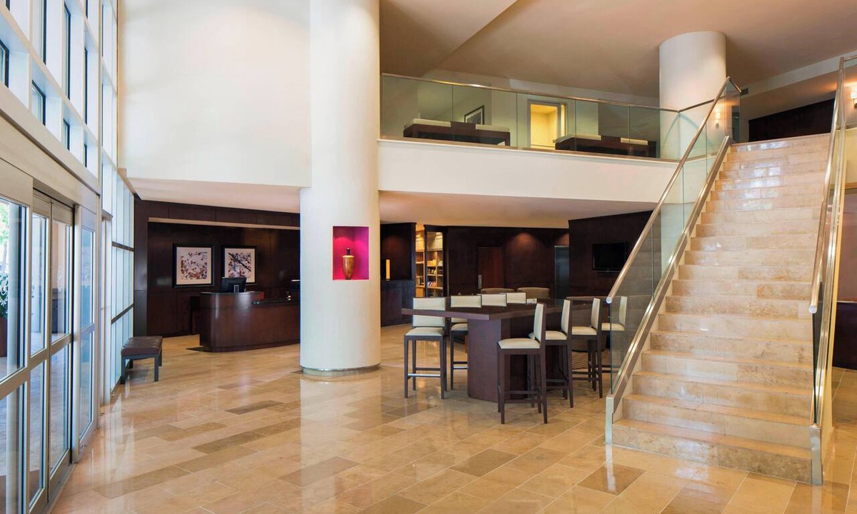 Metairie Hotel | Sheraton Metairie - New Orleans Hotel
