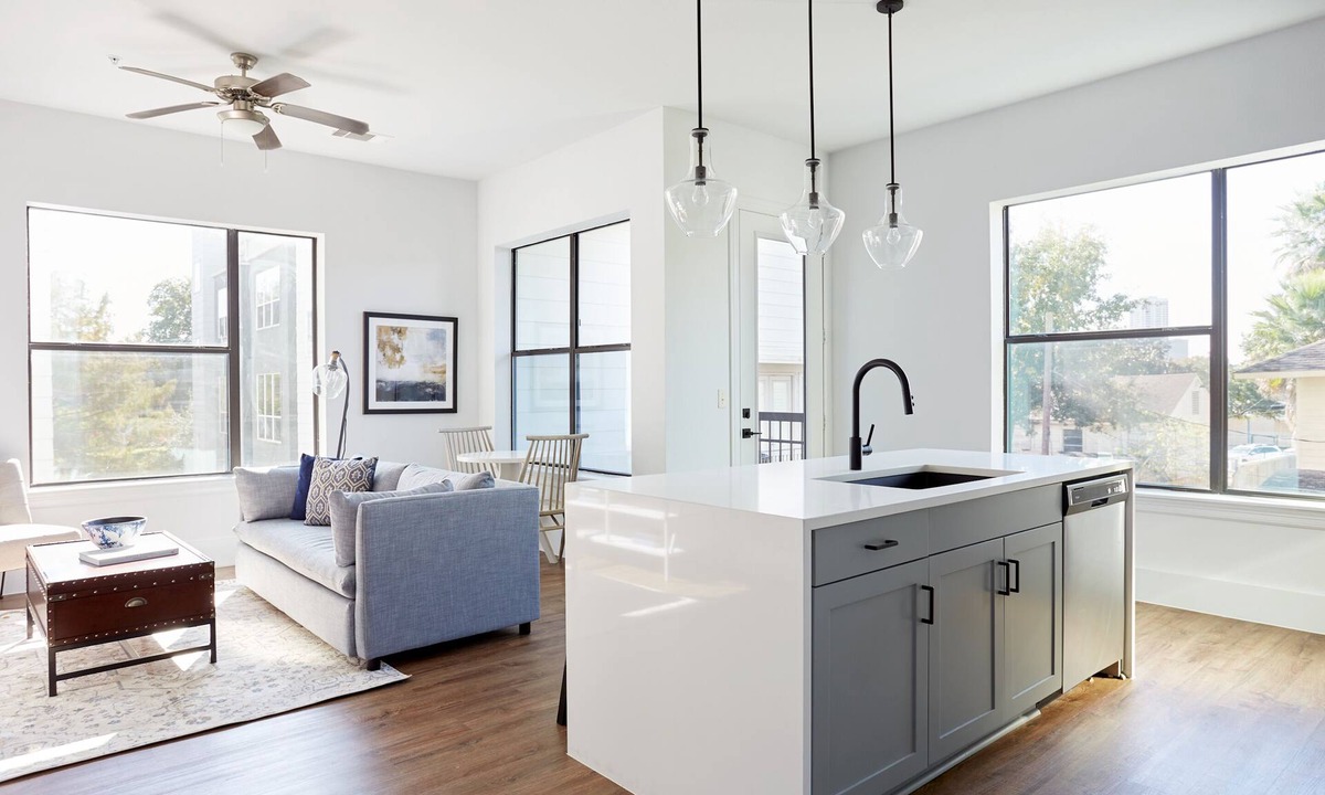 South Central Houston Apartment | Sonder The Hampstead | Superior Two-Bedroom Apartment w/ Balcony