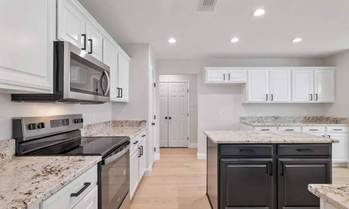 Burleson House | Spacious 5-BD/2.5-BA ft a Pool Oasis and BBQ Grill