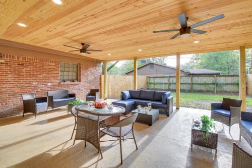Little Rock House | Spacious Little Rock Home w/Patio - 9 Mi to Dtwn!