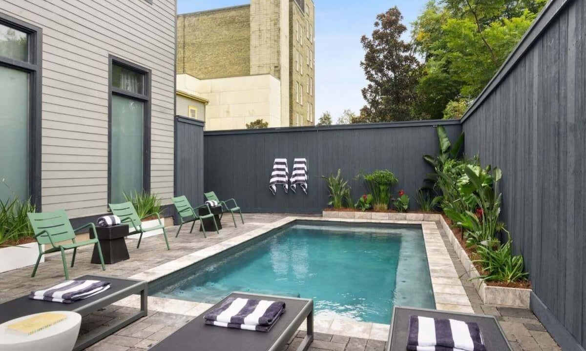Faubourg Lafayette Hotel | Spacious NOLA Combo | 2 Units | Shared Pool