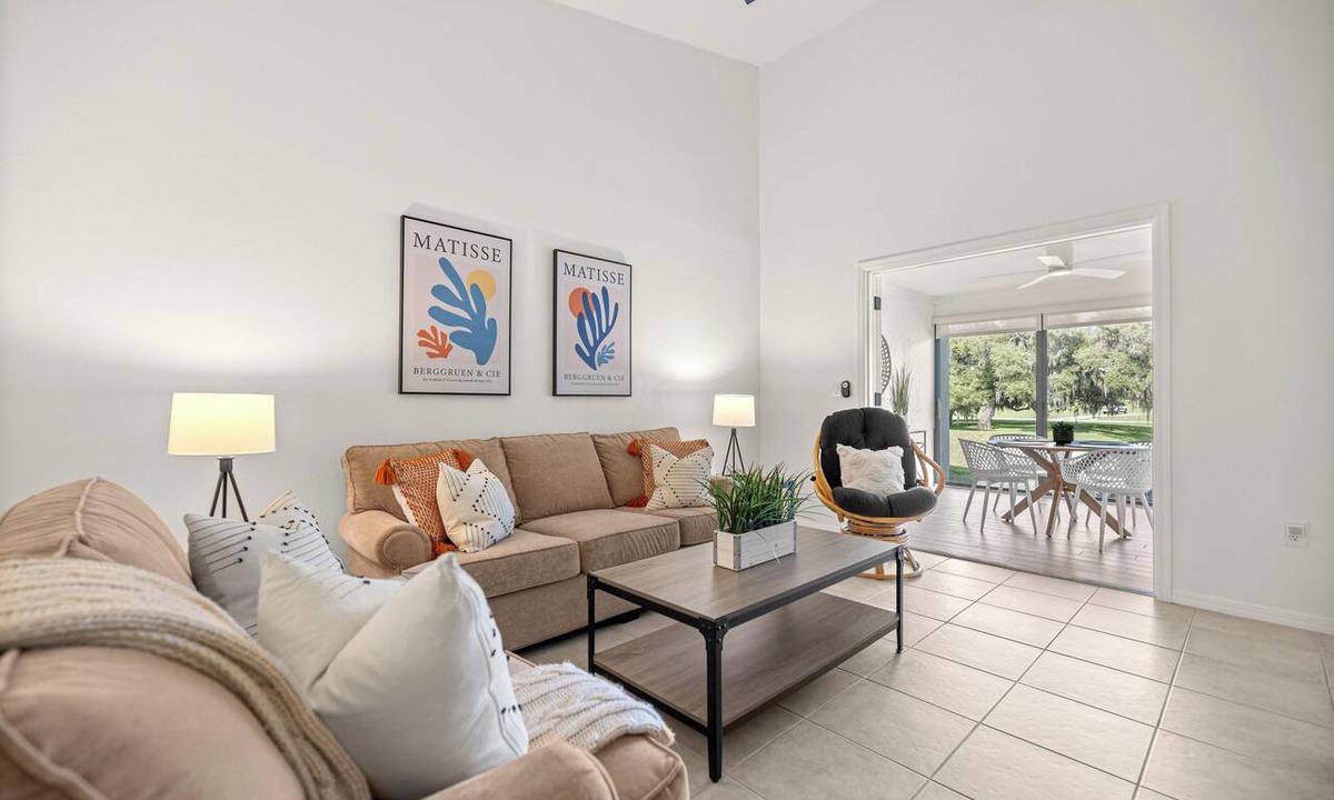 Citrus Hills Condo | SUPER SUMMER SUNNY COTTAGE SALE now available from Aug-Oct with a heated pool.