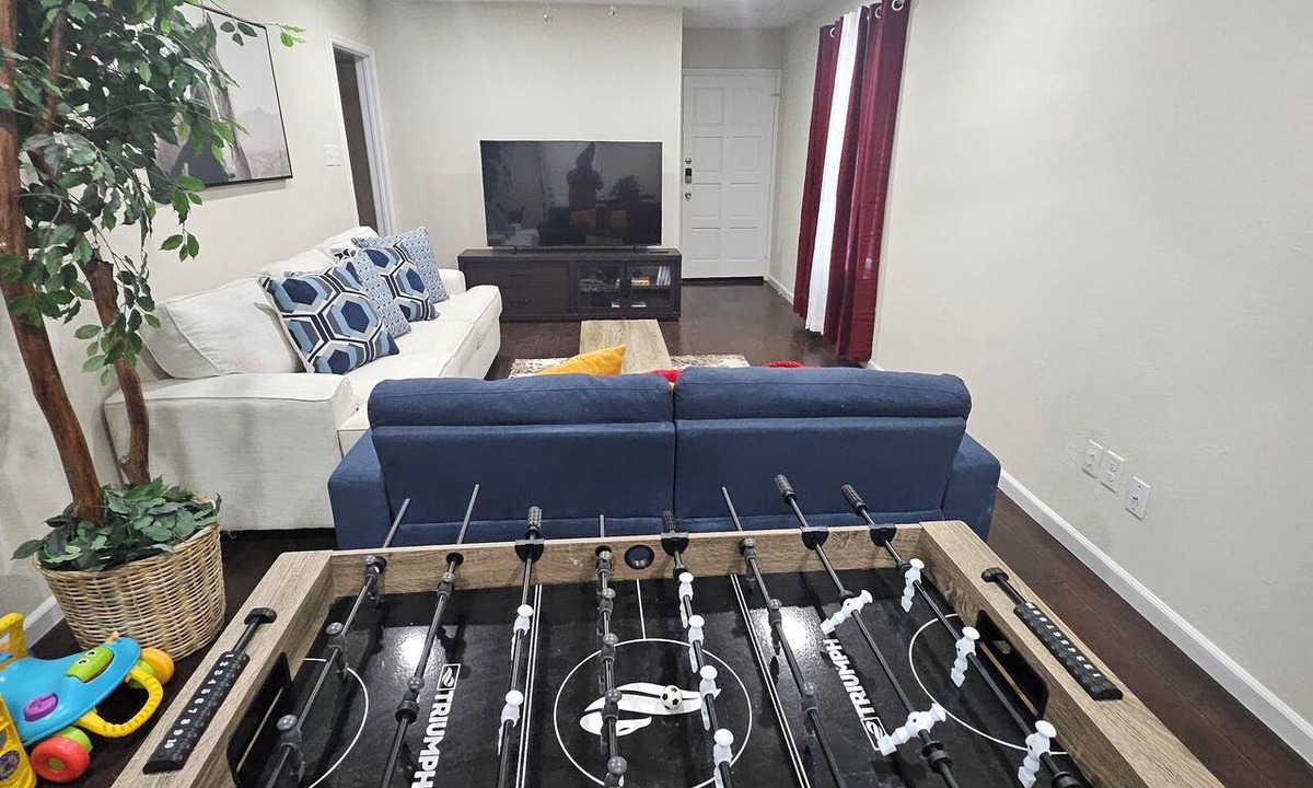 Mesquite House | SUPERHOST/Luxury Triple "T" w/Foosball Game, Crib, Baby Bath