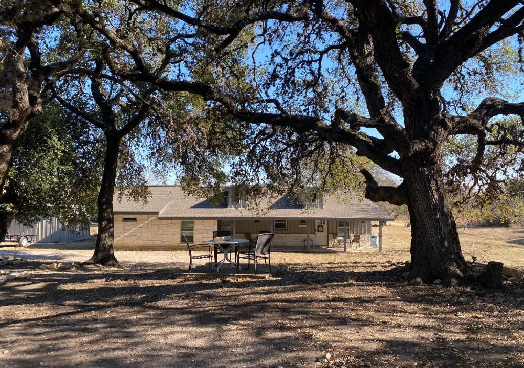 Oatmeal House | Texas Hill Country Ranch House - Great Views - Near Hidden Falls Park