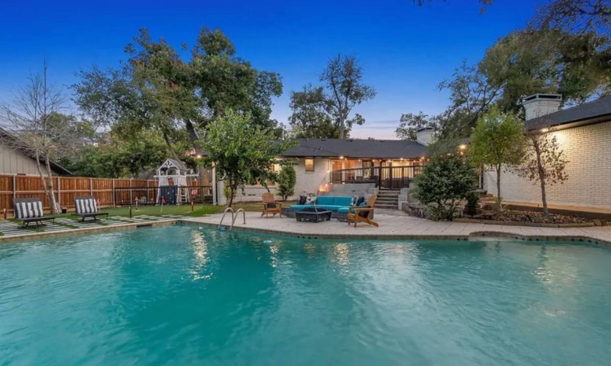 North Dallas House | The Kenshire Quarter |Master Kg Bed|Ping Pong|Playground|Golf Oasis