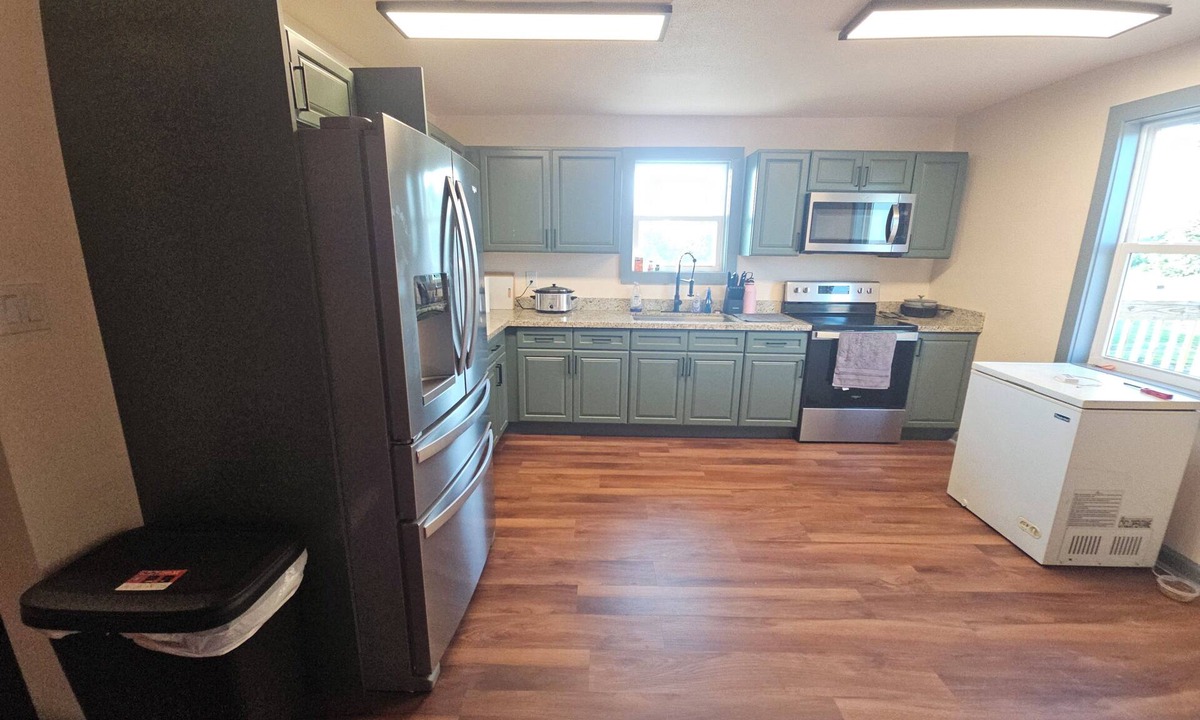 Boothville-Venice Cabin | The LA. Lodge Charming 2 Bedroom Fishing/Hunting Camp in Venice, La.