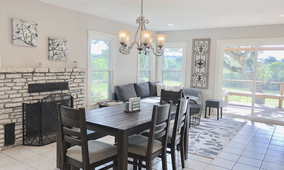 Belterra House | The Merlowe Breathtaking 17 Acres DRIPPING SPRINGS AND ATX CLOSE TO EVERYTHING!