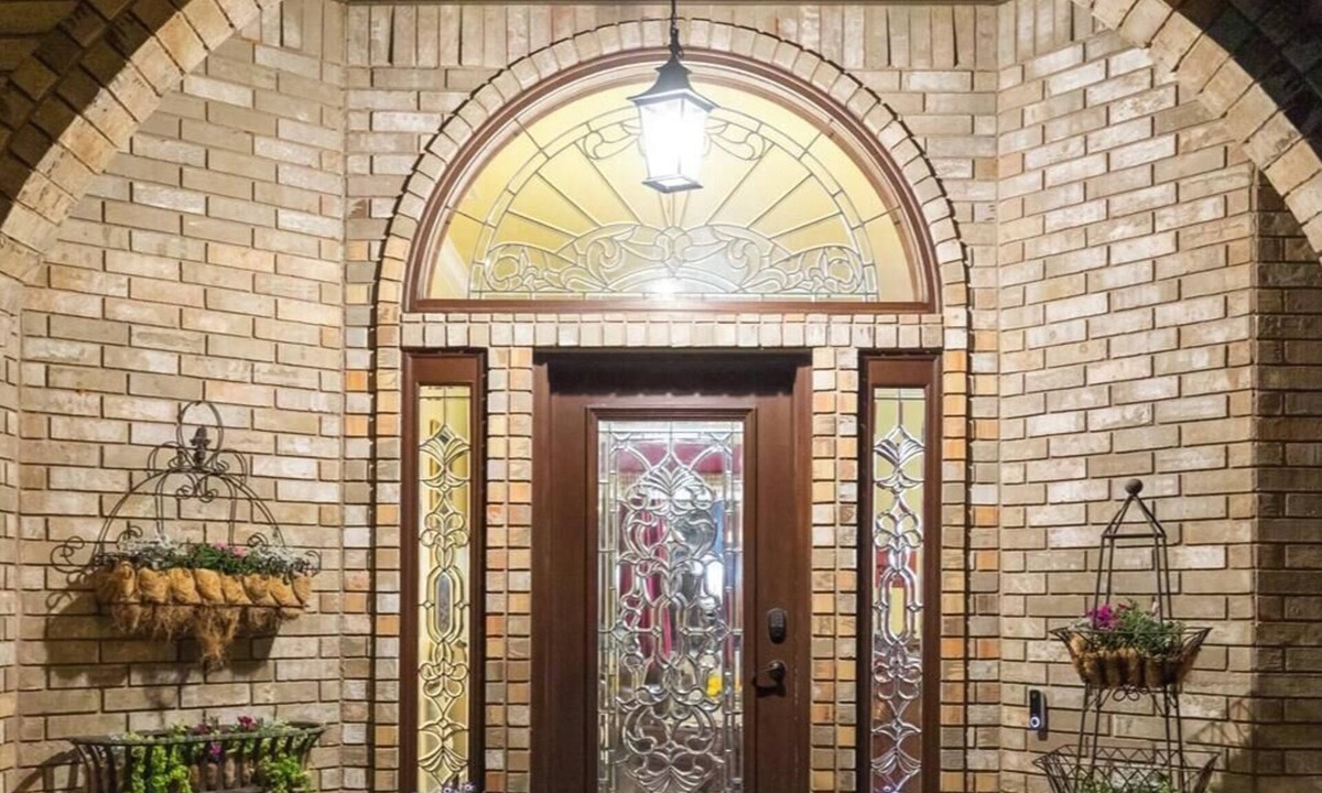 Abilene House | The Regent: Abilene Luxury Retreat w/Patio & Fire