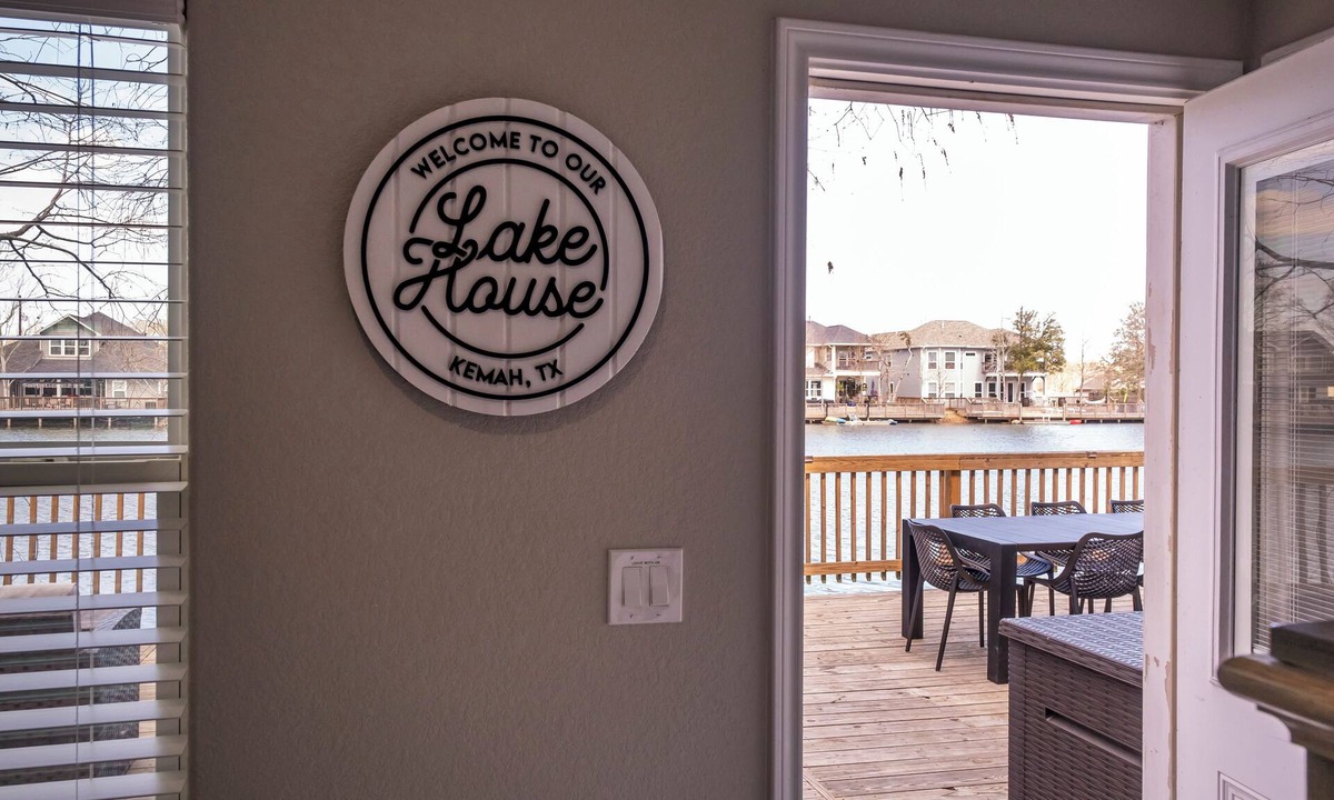Clear Lake Shores House | Tranquil 3-bedroom house with dock in Kemah