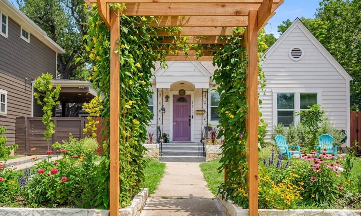 South Congress House | Traveler's Top Pick Modern Family Home❤️ SoCo, Downtown & River