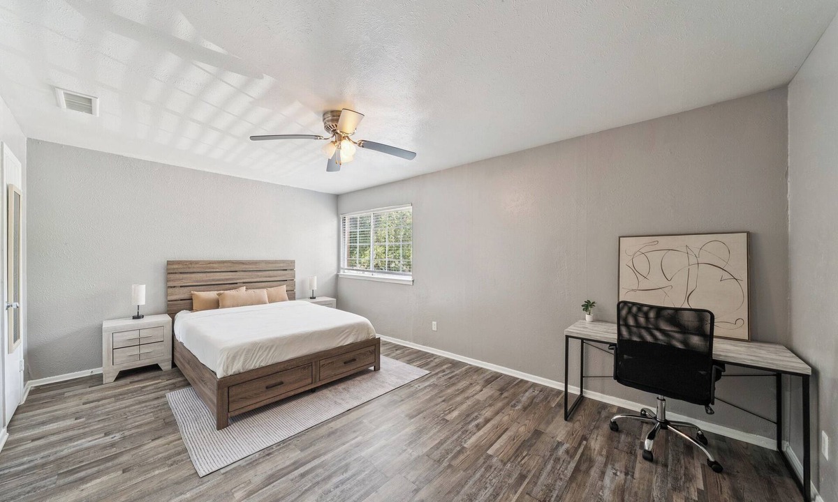 Park Central Apartment | Two-Story Furnished 1 Bd Apartment I Pool