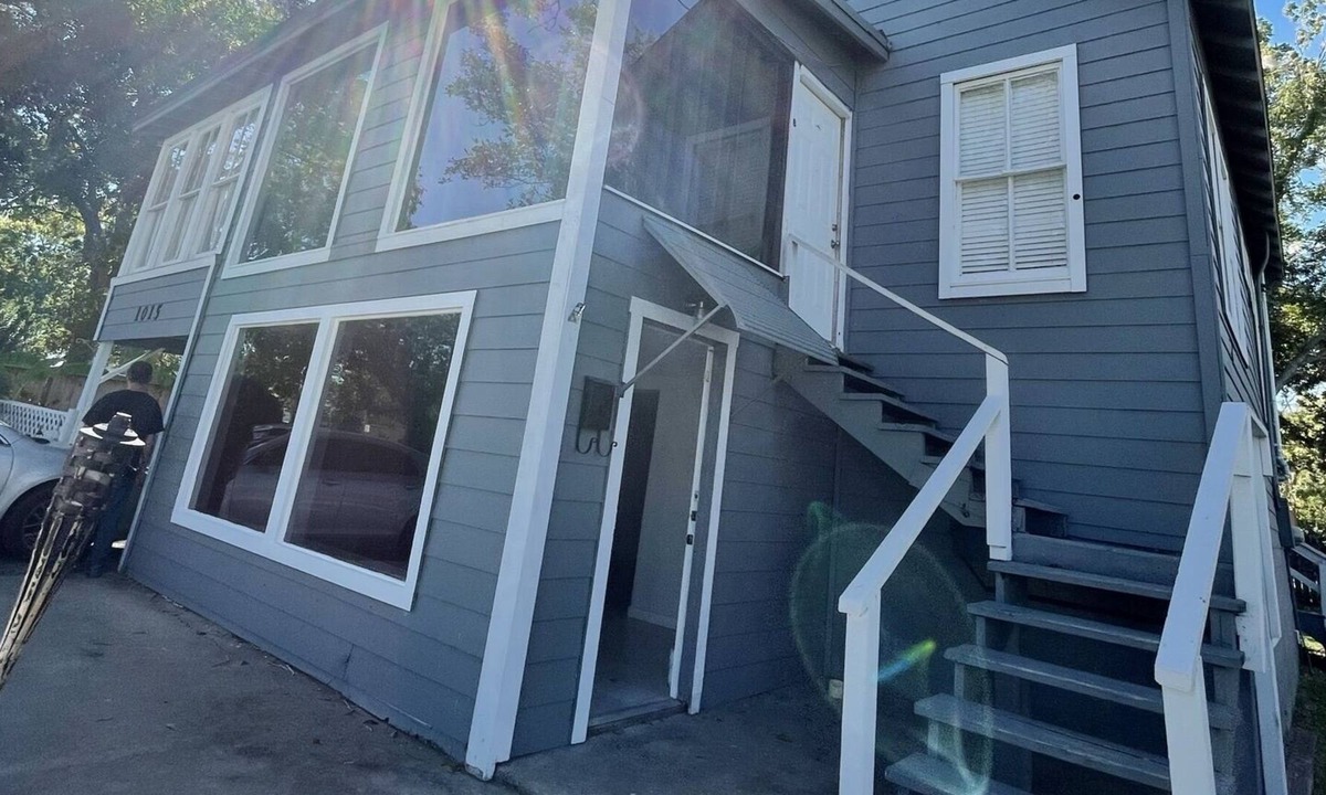 Bay Front To La Porte House | Upper Story Bay House! Relax and enjoy Sunrises and walk to Sylvan Beach!
