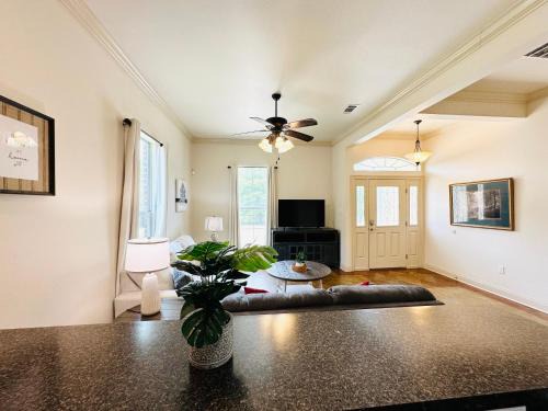 Pine Grove Apartment | Villa 7