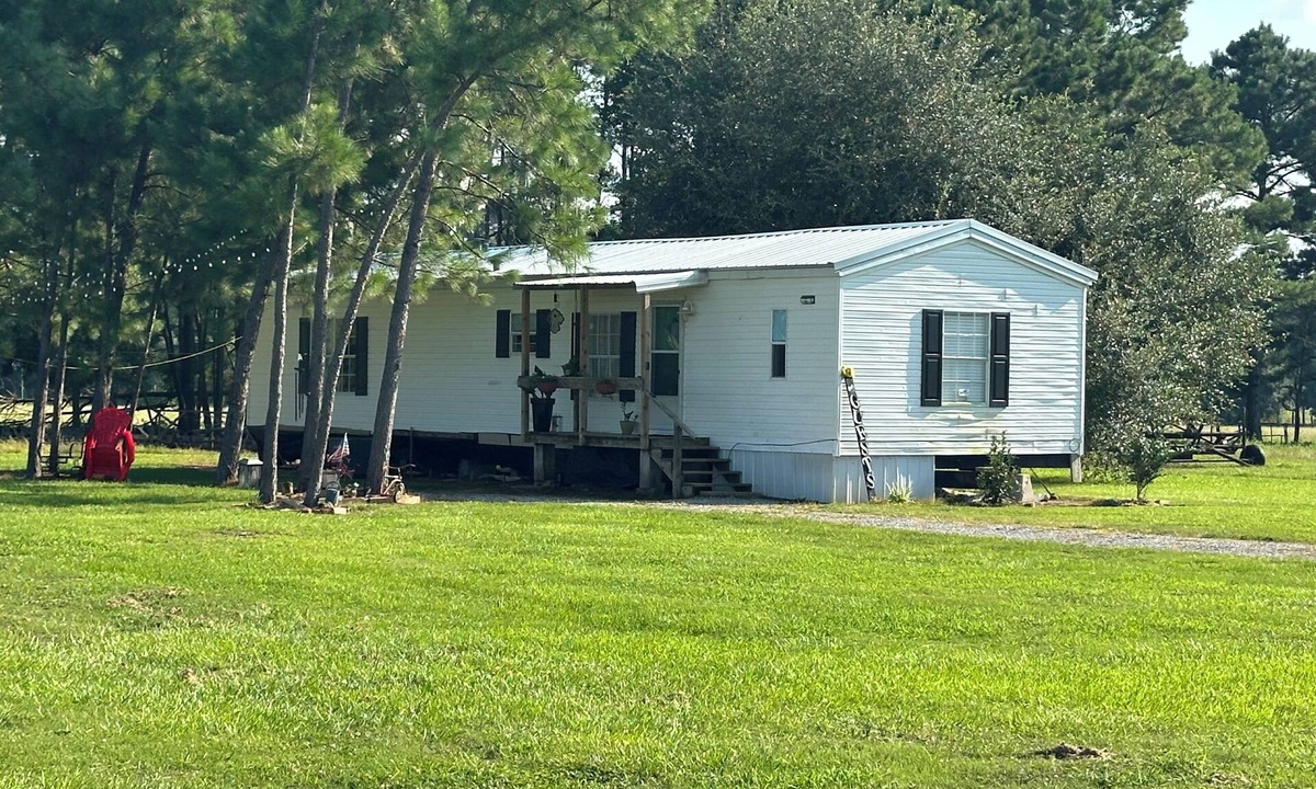 Mittie House | Welcome Farm Stay