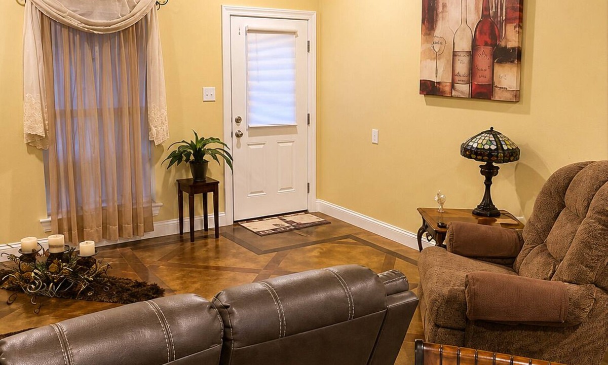 Tangipahoa Parish House | “Wine Down” in our beautiful wine themed townhome.