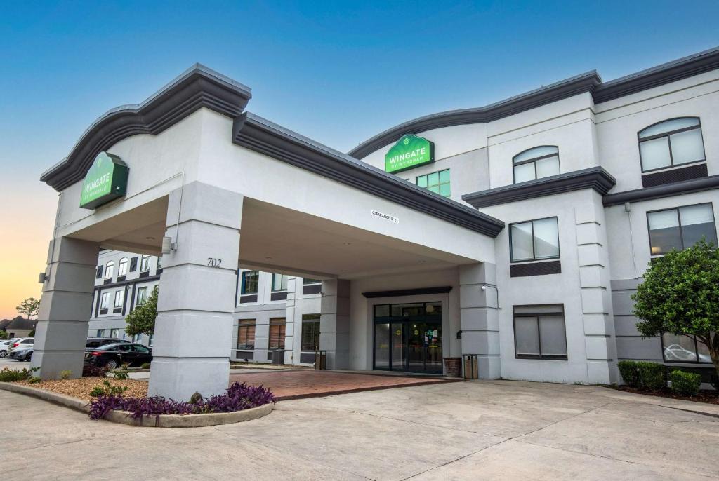 Lafayette Hotel | Wingate by Wyndham Lafayette Airport