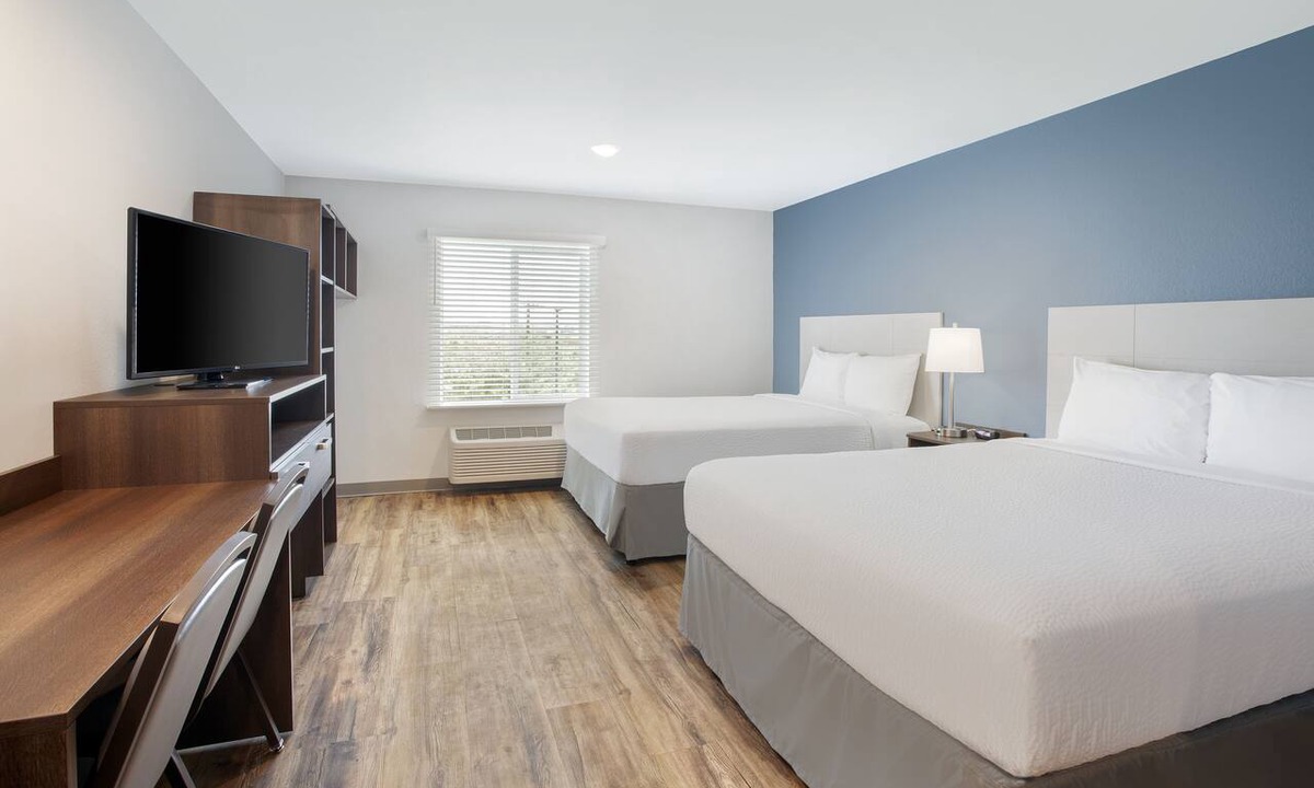 West San Antonio Hotel | WoodSpring Suites Lackland near Sea World