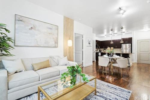 Frisco Apartment | Zen 2B in Frisco Close to The Star Toyota HQ