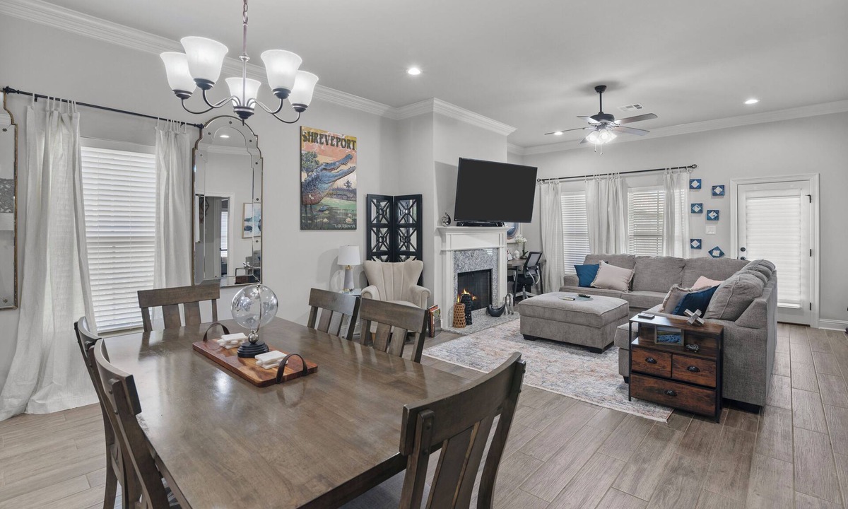 Shreveport House | Zen House, a peaceful sanctuary! Tv in each room.