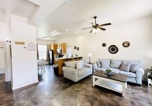 Chateau 17, spacious townhouse in Tickfaw, LA