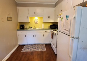 Comfortable convenient apartment for extended stay