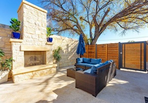 In Town Villas-Suite 5 |Private Hot Tub and Great Patio