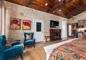 In Town Villas- Suite 3 | Private Hot Tub & Fireplace